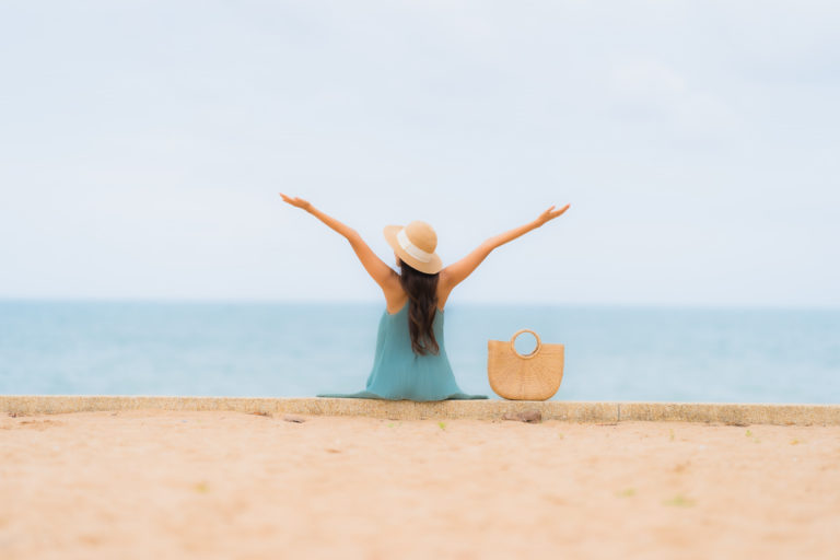 Des vacances sans soucis ? Optez pour l’assurance maladie voyage !